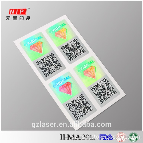 Anti counterfeit 3d holographic security label with unique qr code